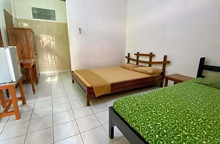 Homestay Kempu Taman Ayu I *
